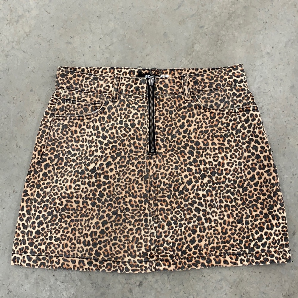 Denim cheetah BDG zip up skirt- sz M